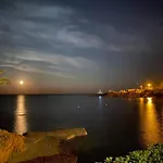 Studio Et Son Rooftop Panoramique Prive, Saint Raphael, Antheor, Plage Et Gare A Pieds Апартаменты *